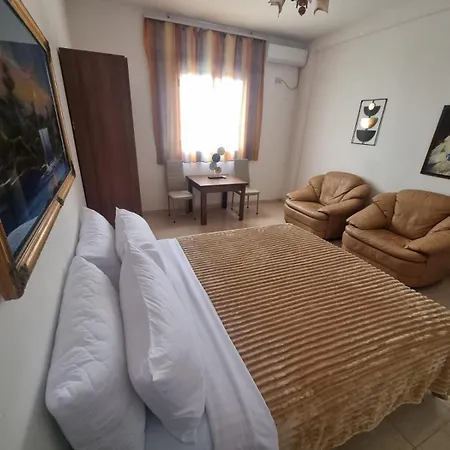Spring Apartment * Durres